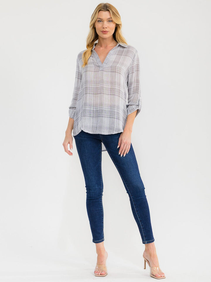 WOMEN'S LONG SLEEVE V-NECK BUTTON UP PLAID SHIRT