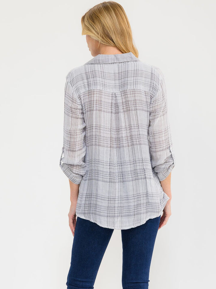 WOMEN'S LONG SLEEVE V-NECK BUTTON UP PLAID SHIRT