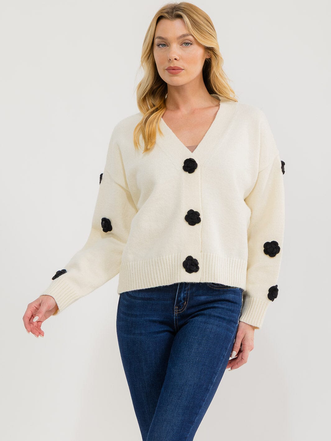 WOMEN'S LONG SLEEVE BUTTON UP FLOWER KNIT COLORBLOCK SWEATER