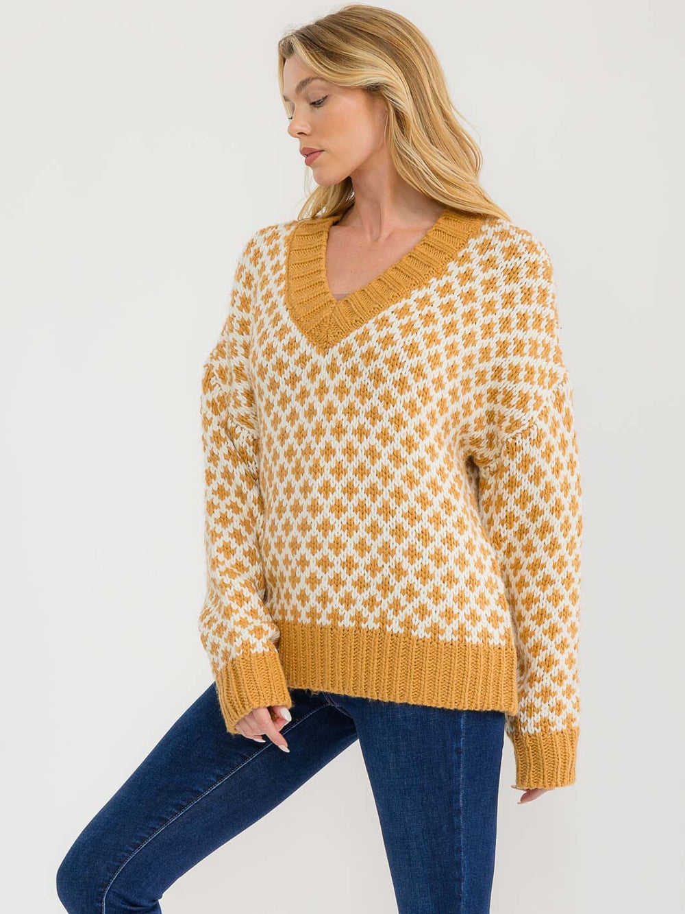 WOMEN'S LONG SLEEVE V-NECK COLORBLOCK PRINT KNIT PULLOVER SWEATER