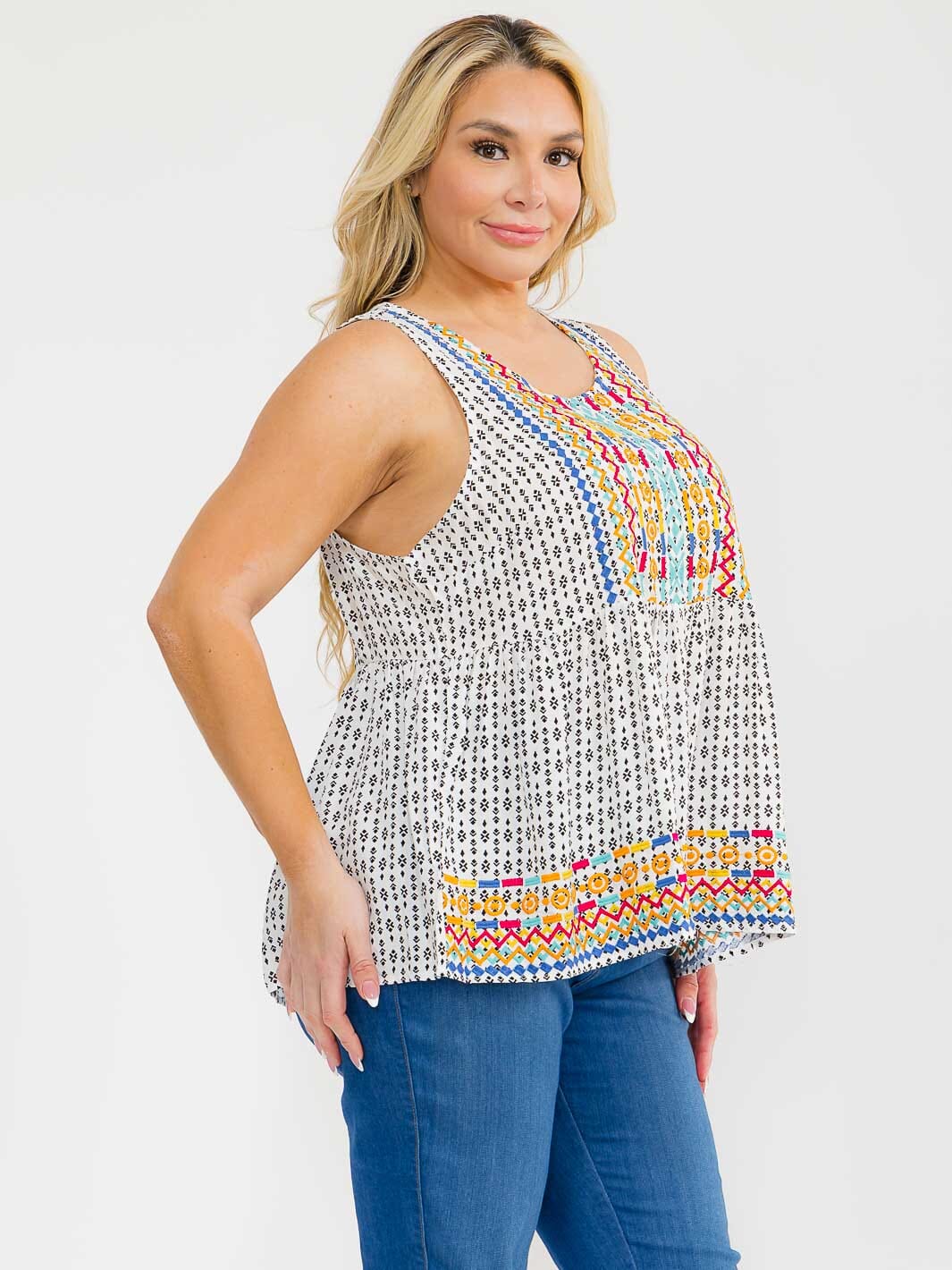 PLUS SIZE SLEEVELESS MULTI EMBROIDERY TANK TOP