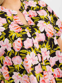 PLUS SIZE SHORT SLEEVE V-NECK FLORAL PRINT BLOUSE