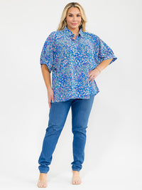 PLUS SIZE SHORT SLEEVE V-NECK BUTTON UP FLORAL PRINT BLOUSE