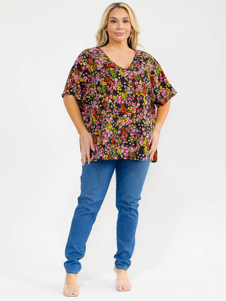 PLUS SIZE SHORT SLEEVE V-NECK FLROAL PRINT BLOUSE
