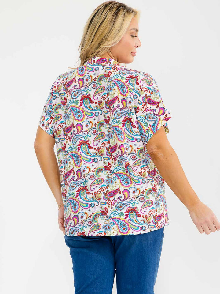 PLUS SIZE SHORT SLEEVE V-NECK MULTI PRINT BLOUSE