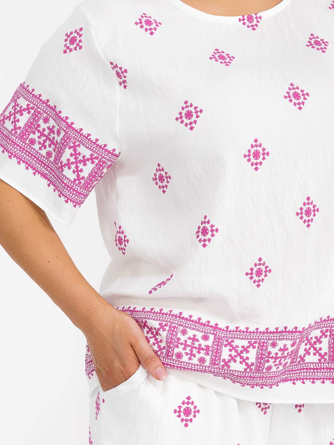 PLUS SIZE SHORT SLEEVE BLOUSE & ELASTIC WAIST PANTS MULTI PRINT 2PC. SET