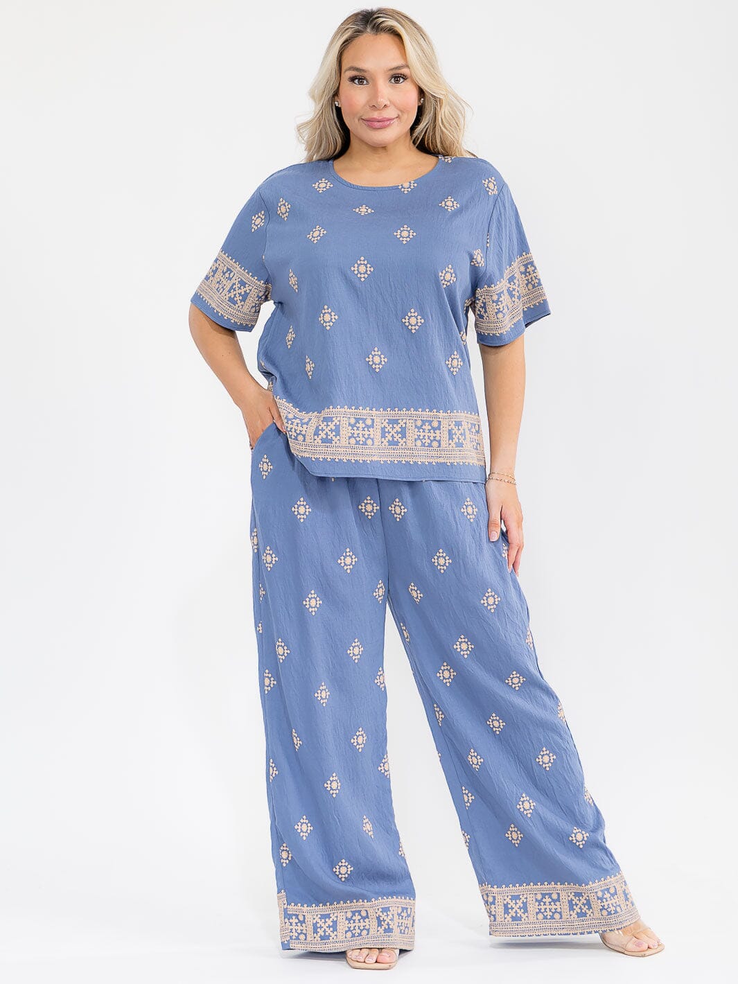 PLUS SIZE SHORT SLEEVE BLOUSE & ELASTIC WAIST PANTS MULTI PRINT 2PC. SET