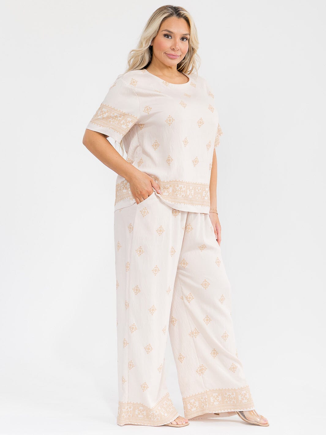 PLUS SIZE SHORT SLEEVE BLOUSE & ELASTIC WAIST PANTS MULTI PRINT 2PC. SET