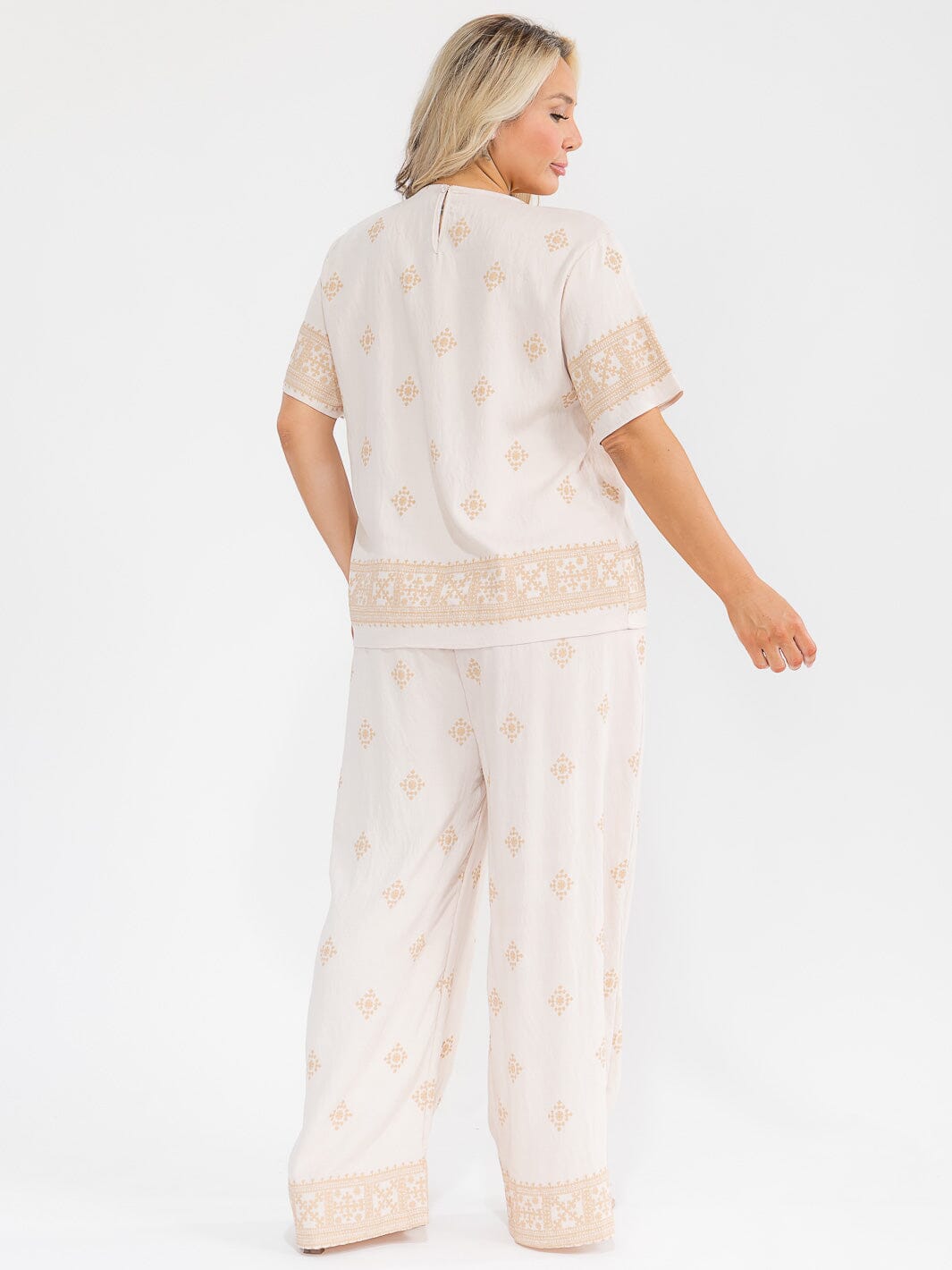 PLUS SIZE SHORT SLEEVE BLOUSE & ELASTIC WAIST PANTS MULTI PRINT 2PC. SET