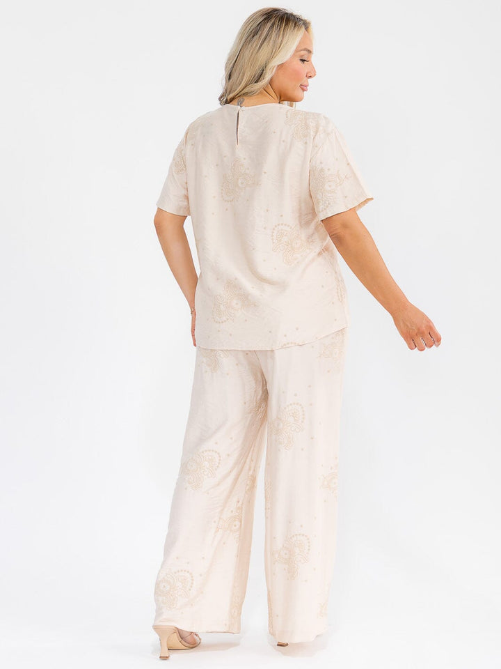 PLUS SIZE SHORT SLEEVE BLOUSE & ELASTIC WAIST PANTS EMBROIDERY 2PC. SET