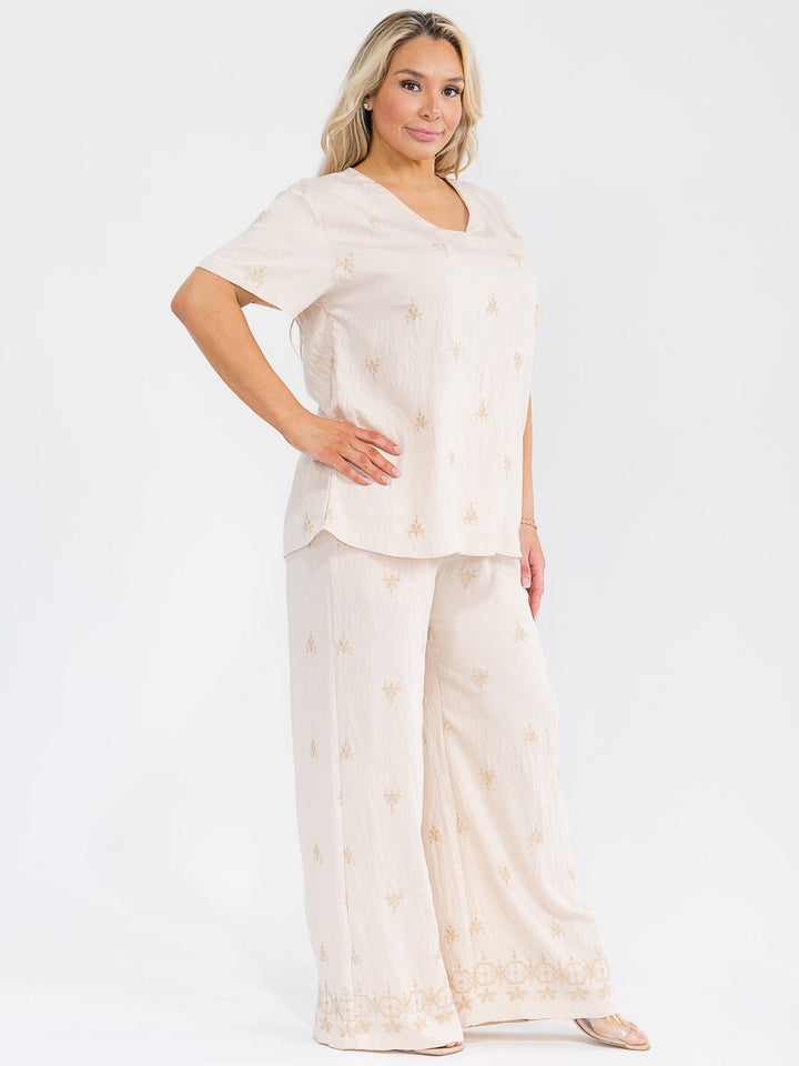 PLUS SIZE SHORT SLEEVE BLOUSE & ELASTIC WAIST PANTS EMBROIDERY 2PC. SET