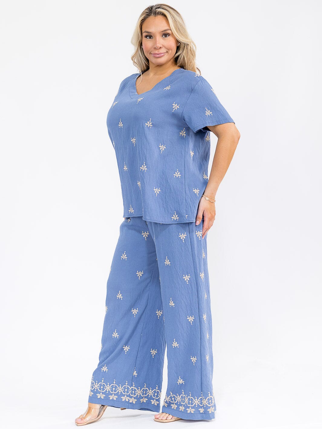 PLUS SIZE SHORT SLEEVE BLOUSE & ELASTIC WAIST PANTS EMBROIDERY 2PC. SET