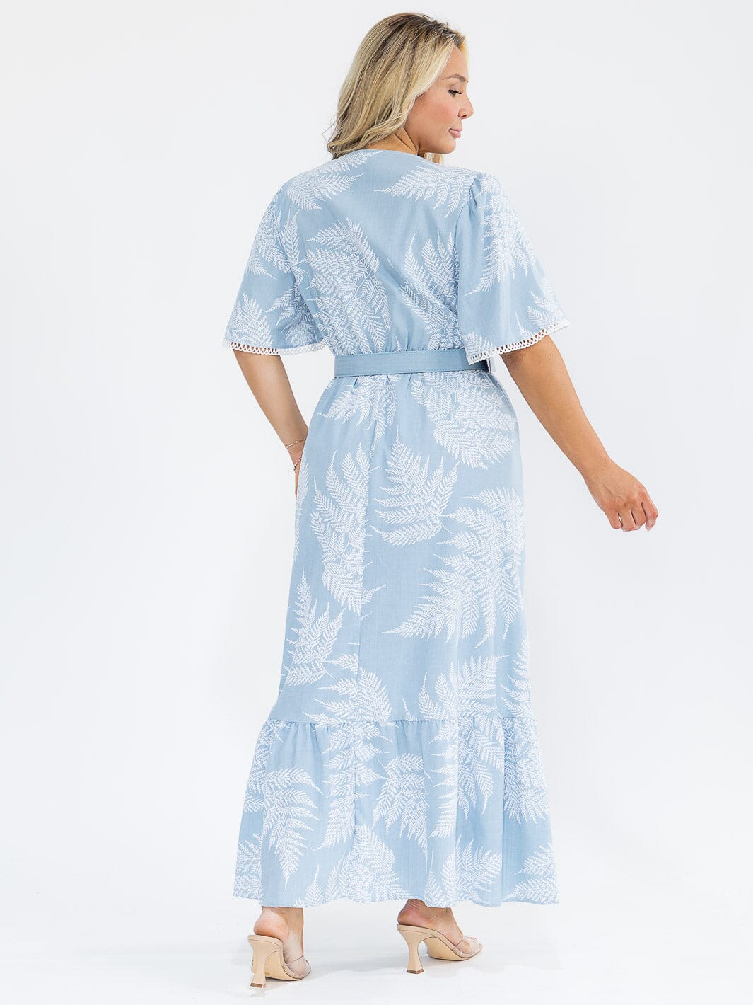 PLUS SIZE SHORT SLEEVE SURPLICE BELTED LEAF PRINT MAXI DRESS
