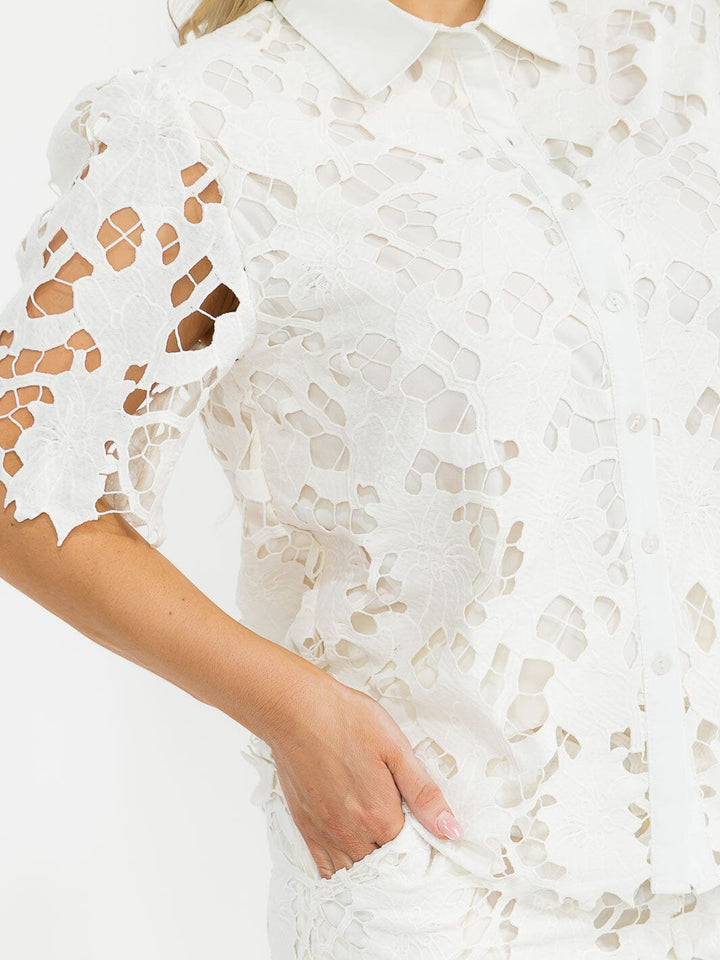 PLUS SIZE SHORT SLEEVE BLOUSE & ELASTIC WAIST SHORTS CROCHET 2PC. SET