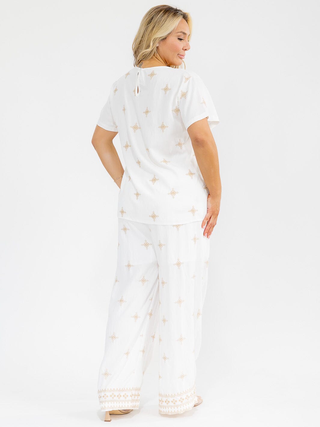 PLUS SIZE SHORT SLEEVE BLOUSE & ELASTIC WAIST PANTS EMBROIDERY 2PC. SET