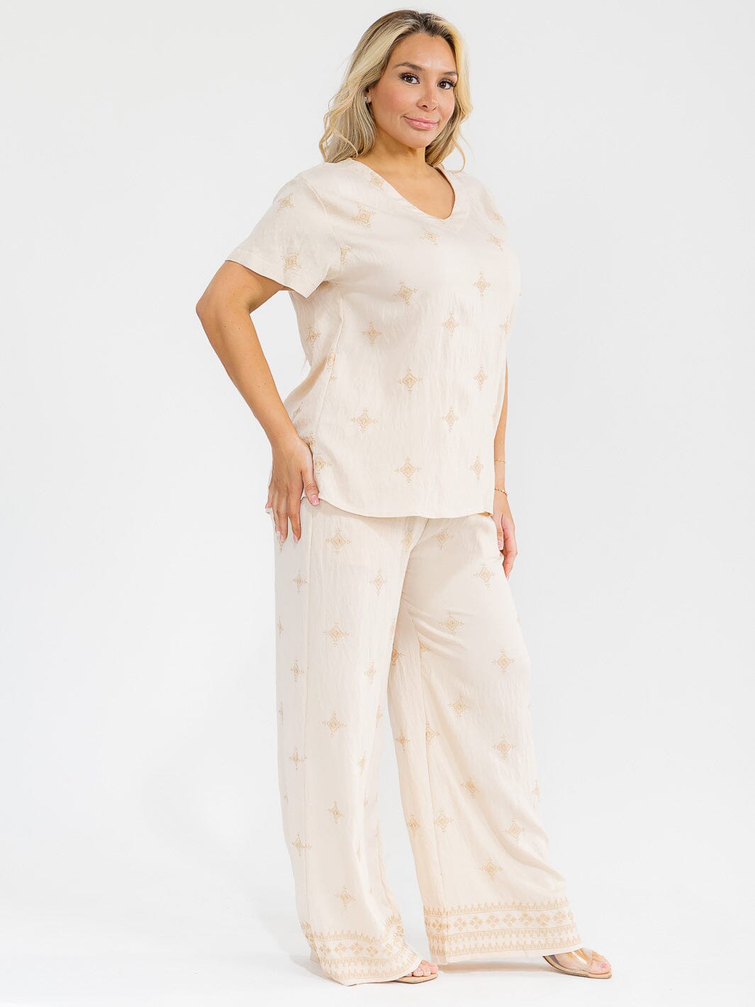 PLUS SIZE SHORT SLEEVE BLOUSE & ELASTIC WAIST PANTS EMBROIDERY 2PC. SET