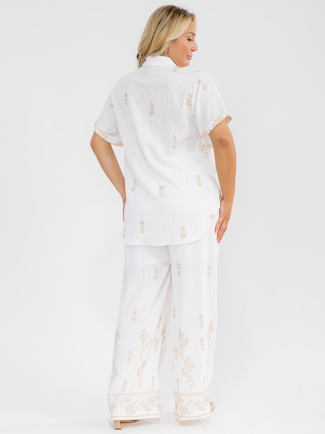 PLUS SIZE SHORT SLEEVE BLOUSE & ELASTIC WAIST PANTS EMBROIDERY 2PC. SET