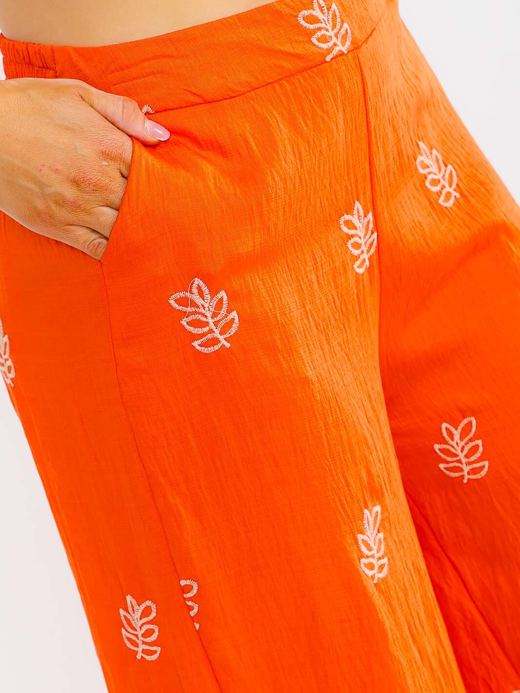 PLUS SIZE ELASTIC WAIST FRONT POCKETS WIDE LEG PALAZZO EMBROIDERY FLORAL PANTS