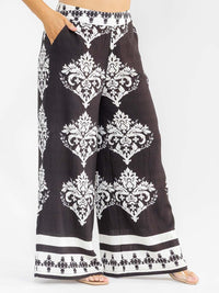 PLUS SIZE ELASTIC WAIST FRONT POCKETS WIDE LEG PALAZZO PRINT PANTS