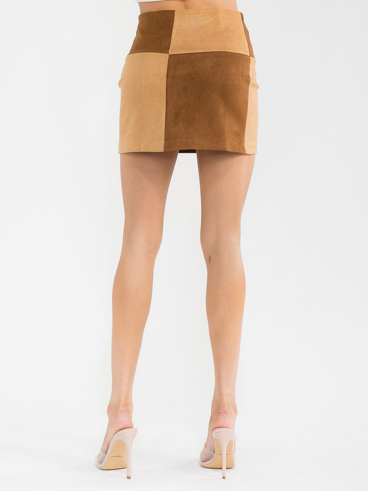 WOMEN'S ZIPPER CLOSURE VELVET COLORBLOCK MINI SKIRT