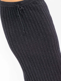 WOMEN'S ELASTIC WAIST SELF TIE RIBBED MAXI SKIRT