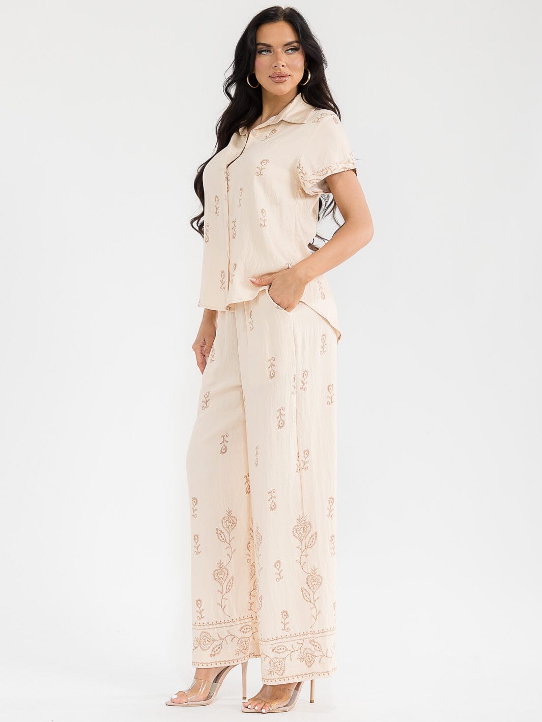WOMEN'S SHORT SLEEVE BLOUSE & ELASTIC WAIST PANTS EMBROIDERY 2PC. SET