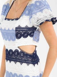 WOMEN'S SHORT PUFF SLEEVE SQUARE NECK SIDE CUT OUT LACE COLORBLOCK MINI DRESS
