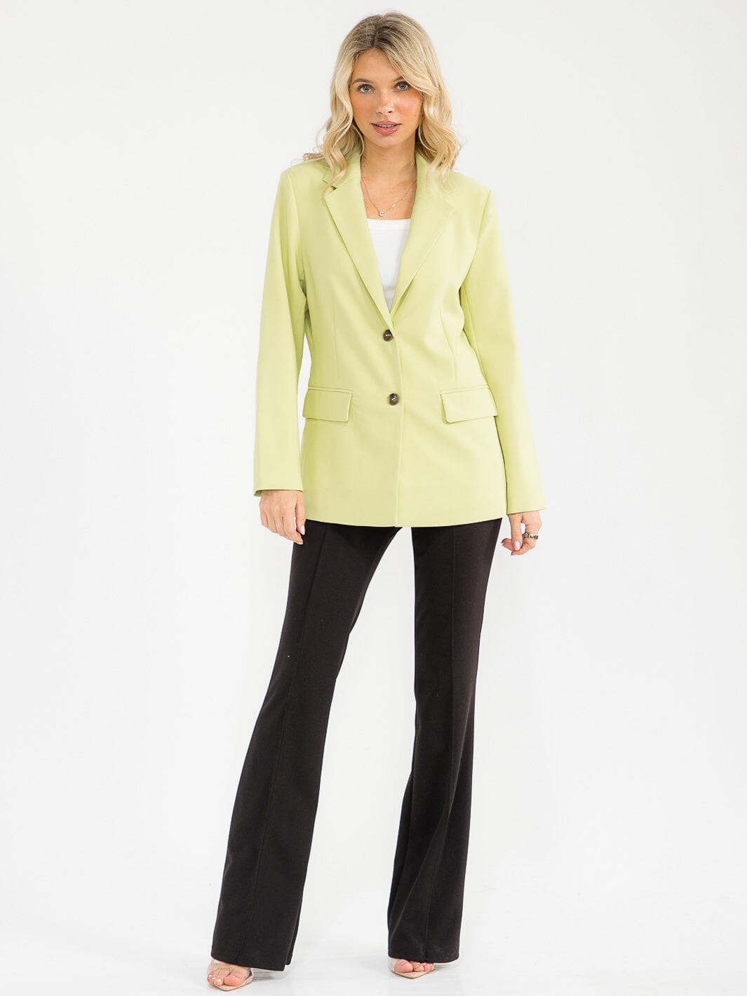 WOMEN'S LONG SLEEVE BUTTON CLOSURE FRONT POCKETS BLAZERS