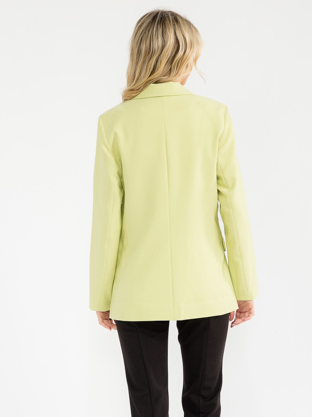 WOMEN'S LONG SLEEVE BUTTON CLOSURE FRONT POCKETS BLAZERS