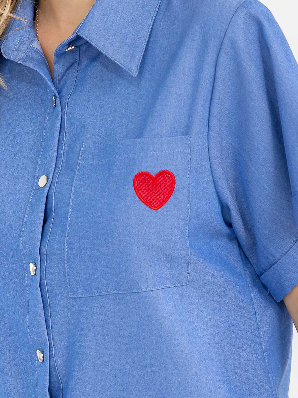 WOMEN'S SHORT SLEEVE BUTTON UP FRONT POCKET HEART BLOUSE