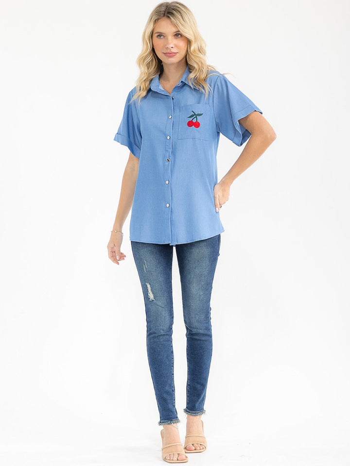 WOMEN'S SHORT SLEEVE BUTTON UP FRONT POCKET CHERRY BLOUSE