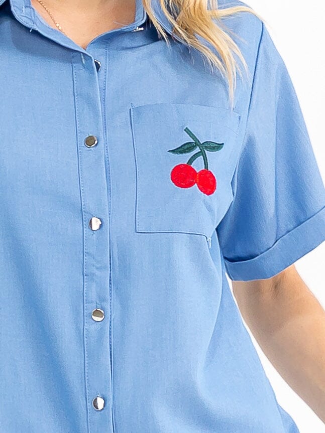 WOMEN'S SHORT SLEEVE BUTTON UP FRONT POCKET CHERRY BLOUSE