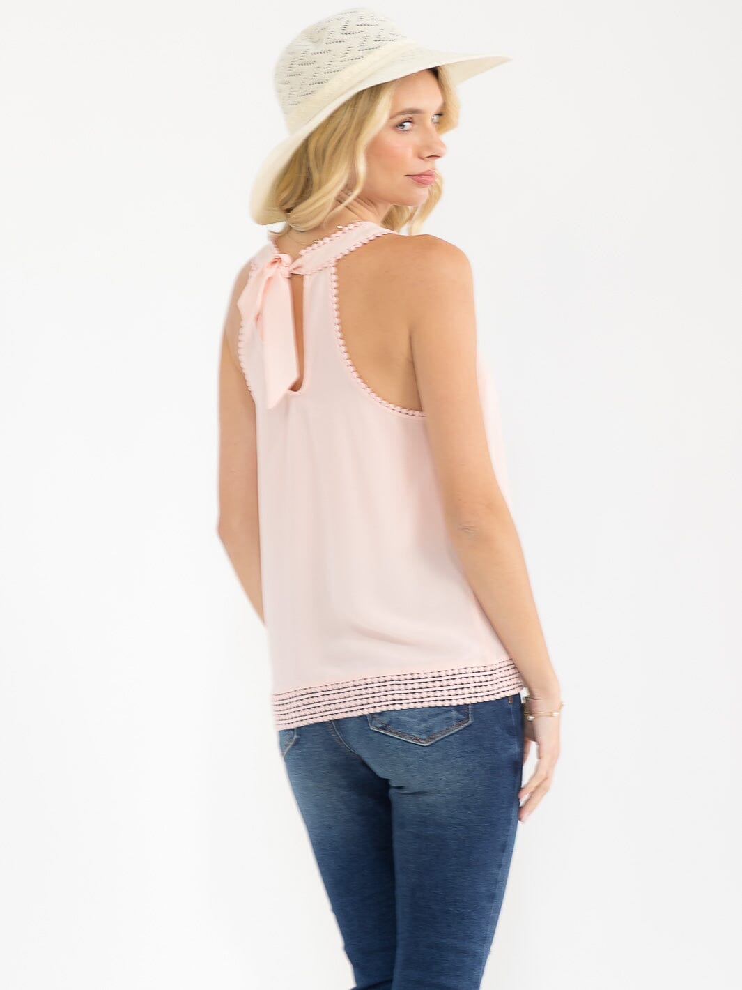 WOMEN'S SLEEVELESS BACK TIE TRIM DETAILED TANK TOP