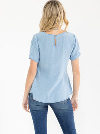 WOMEN'S SHORT SLEEVE V-NECK STRIPES CHAMBRAY PEPLUM BLOUSE
