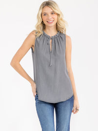 WOMEN'S SLEEVELESS WASHED CHAMBRAY TANK TOP