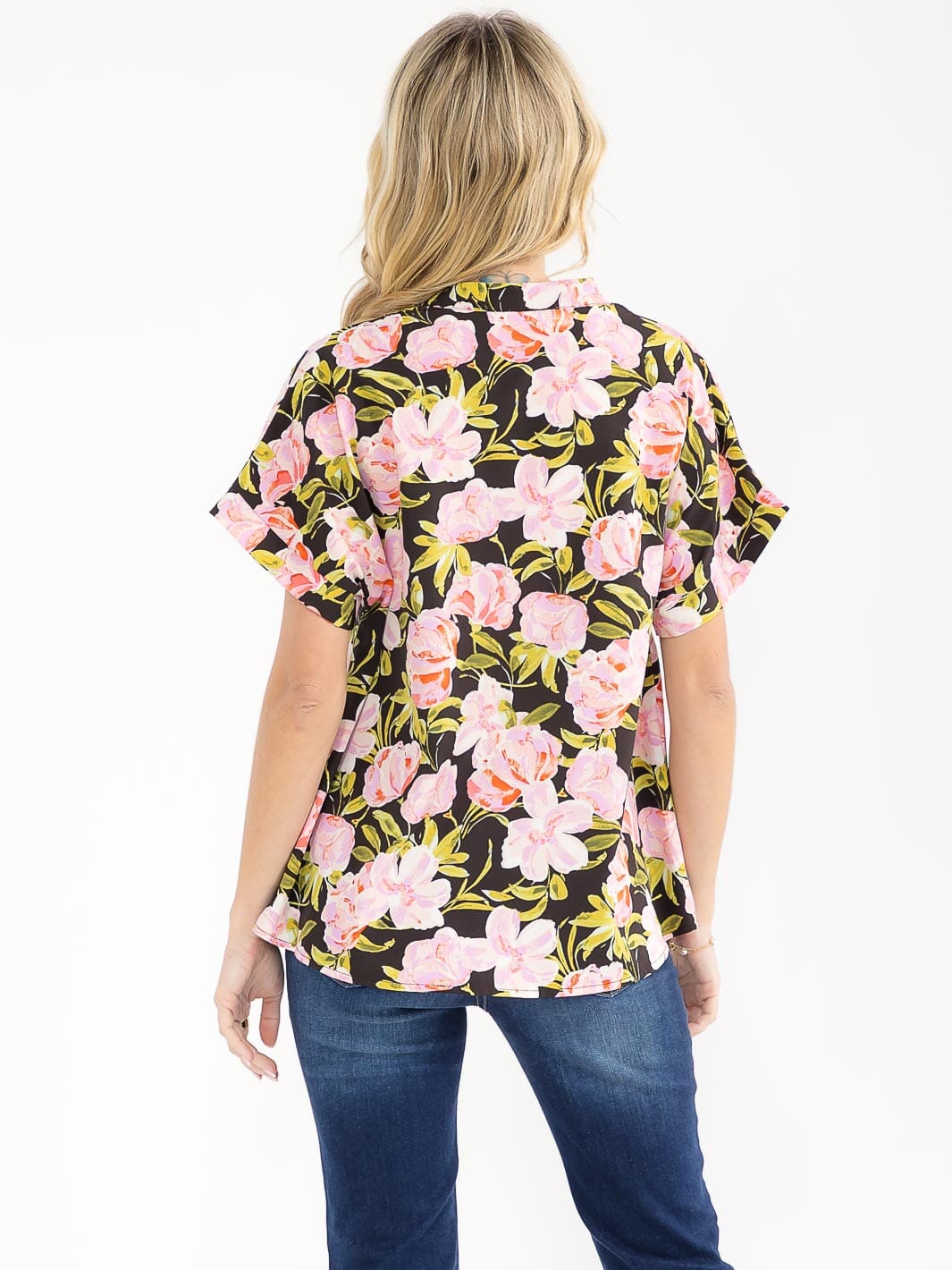 WOMEN'S SHORT SLEEVE V-NECK FLORAL PRINT BLOUSE