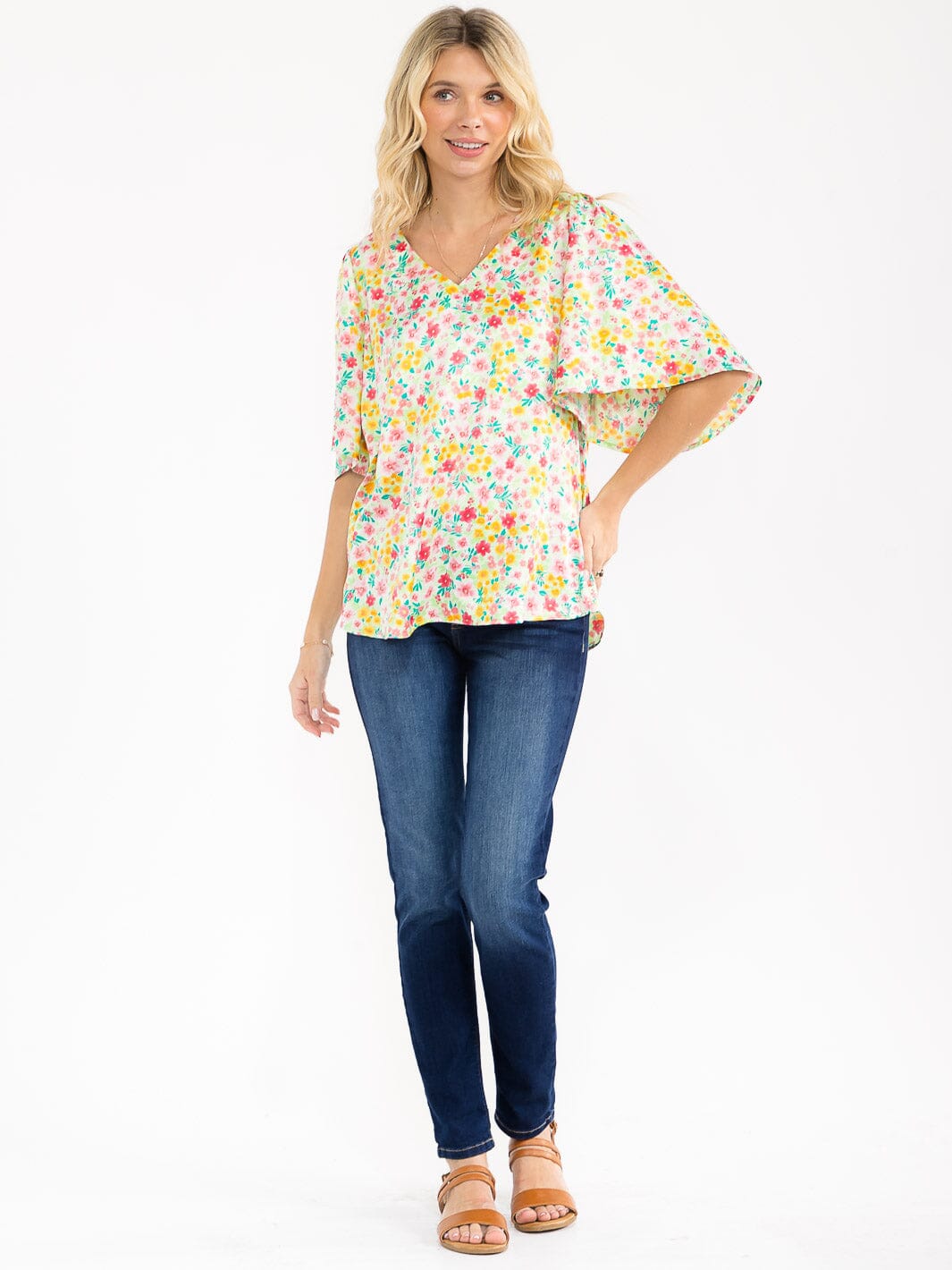 WOMEN'S SHORT SLEEVE V-NECK FLORAL PRINT BLOUSE
