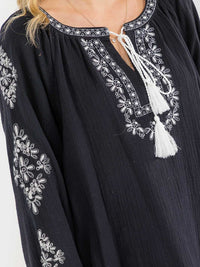 WOMEN'S LONG SLEEVE V-NECK LOOSE FIT TUNIC EMBROIDERY BLOUSE