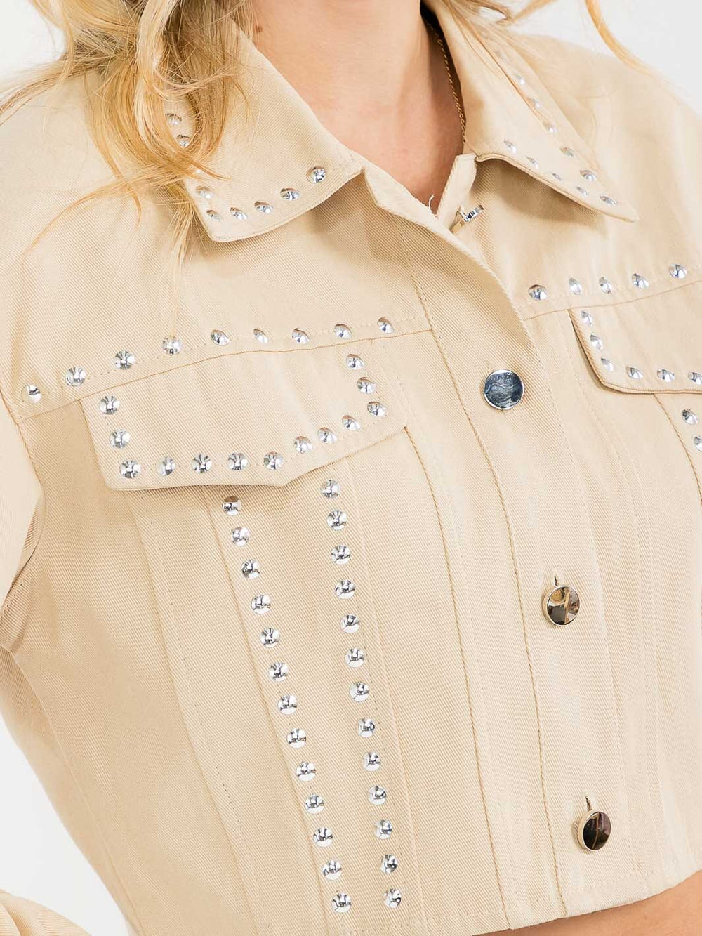 WOMEN'S LONG SLEEVE BUTTON CLOSURE STUDS DENIM JACKET