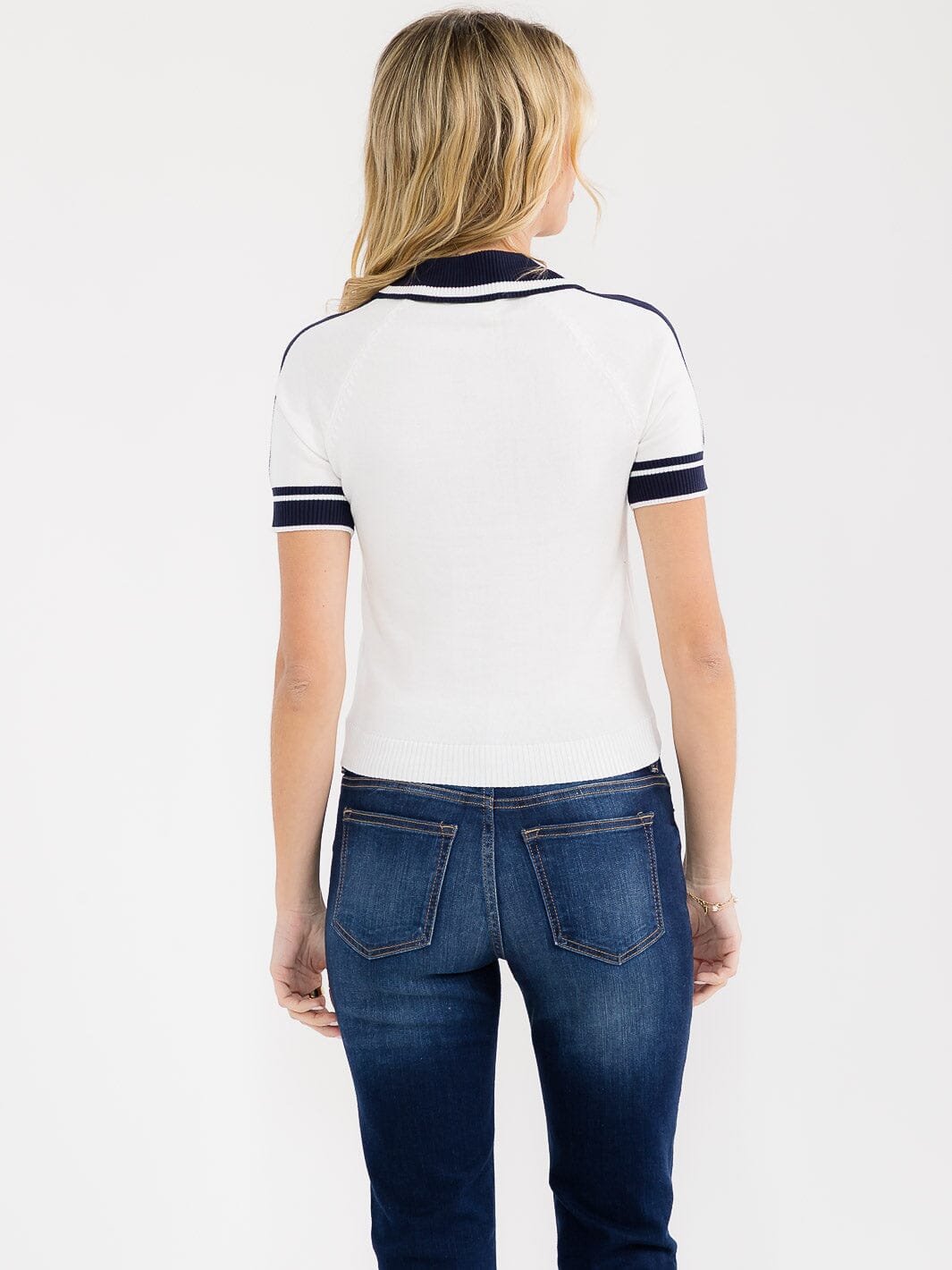 WOMEN'S SHORT SLEEVE V-NECK COLORBLOCK RIBBED BLOUSE