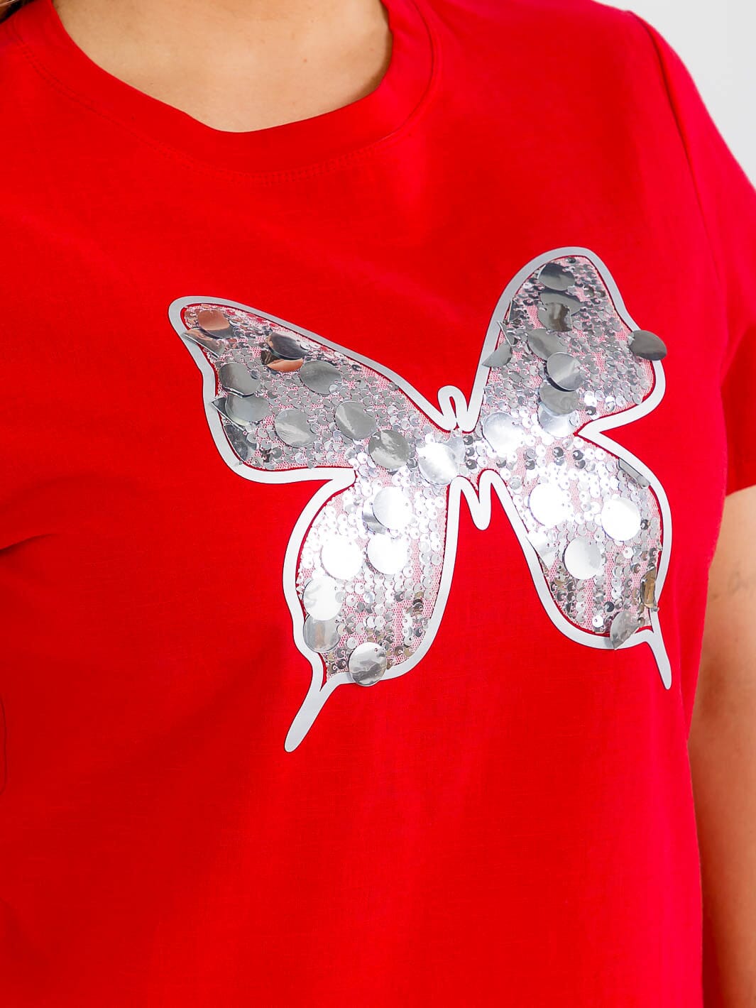 PLUS SIZE SHORT SLEEVE BUTTERFLY SEQUINS TOP