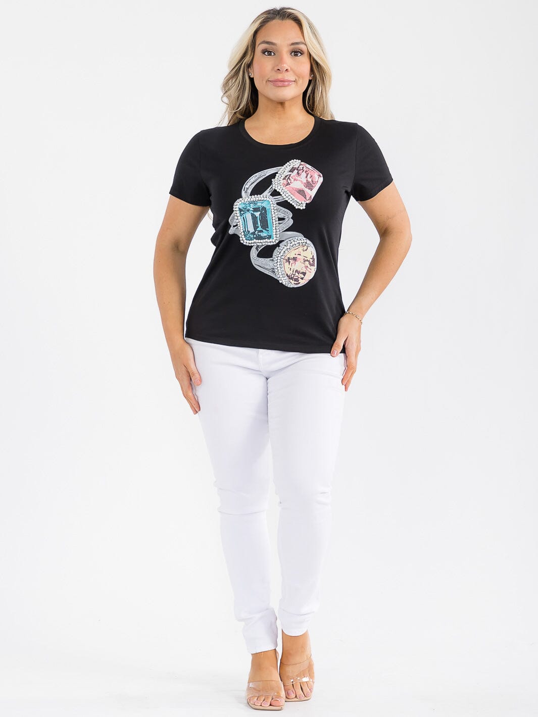 PLUS SIZE SHORT SLEEVE GRAPHIC PEARL DETAILED TOP