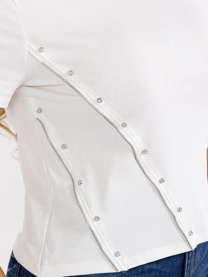 PLUS SIZE SHORT SLEEVE SIDE DETAILED RHINESTONE TOP