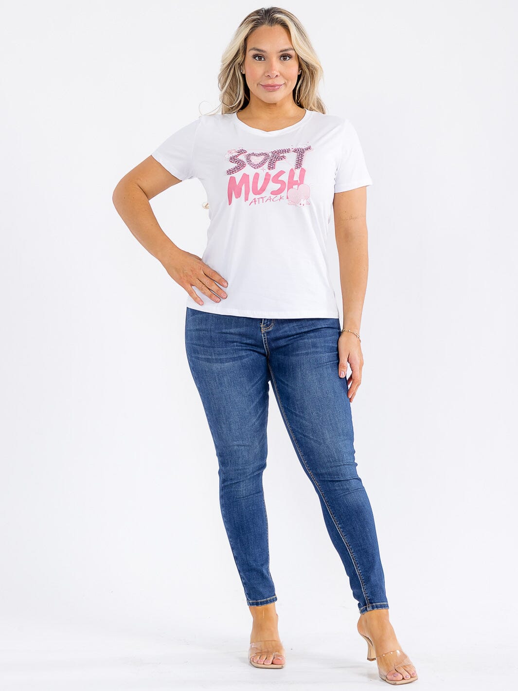 PLUS SIZE SHORT SLEEVE GRAPHIC STUDS DETAILED TOP