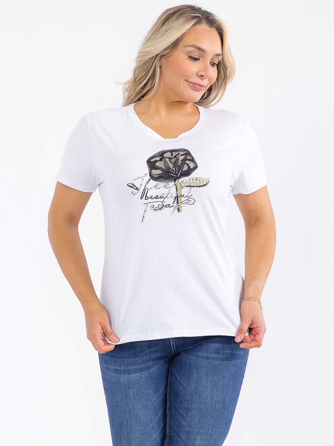 PLUS SIZE SHORT SLEEVE GRAPHIC SEQUINS TOP