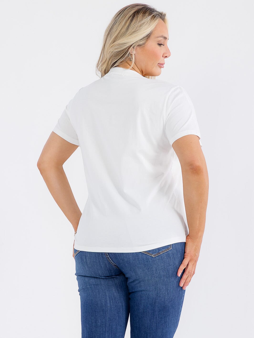 PLUS SIZE SHORT SLEEVE BUTTERFLY SEQUINS TOP