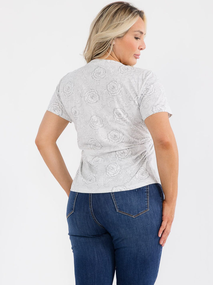 PLUS SIZE SHORT SLEEVE SIDE RUCHED GRAPHIC STUDS FLORAL PRINT TOP