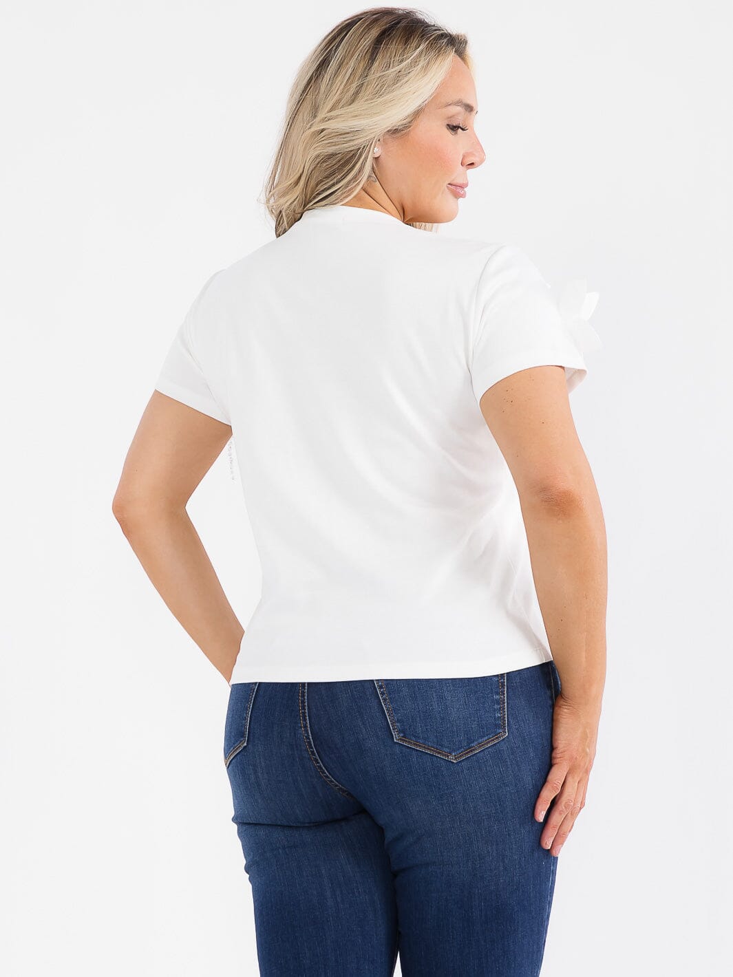 PLUS SIZE SHORT SLEEVE FLOWER STONES DETAILED TOP