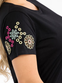PLUS SIZE SHORT SLEEVE FLOWER EMBROIDERY TOP