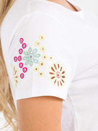 PLUS SIZE SHORT SLEEVE FLOWER EMBROIDERY TOP